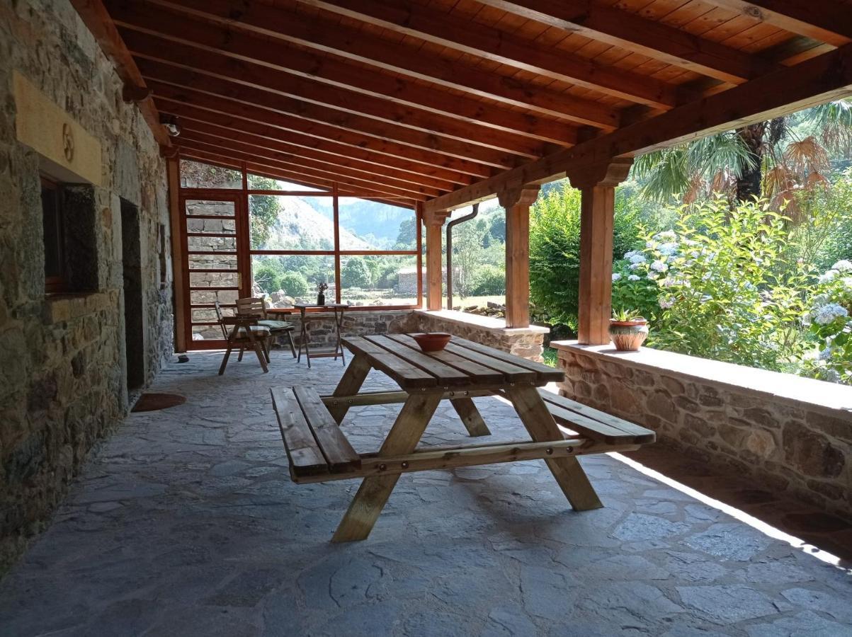 Amplia Y Comoda Casa De Piedra Con Porche Y Jardin San Roque de Riomiera Екстер'єр фото