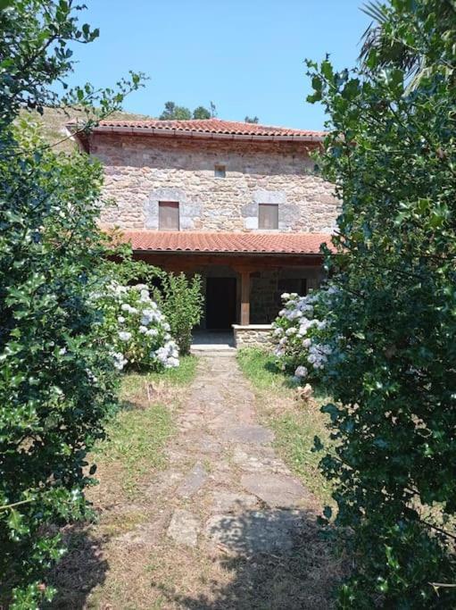 Amplia Y Comoda Casa De Piedra Con Porche Y Jardin San Roque de Riomiera Екстер'єр фото